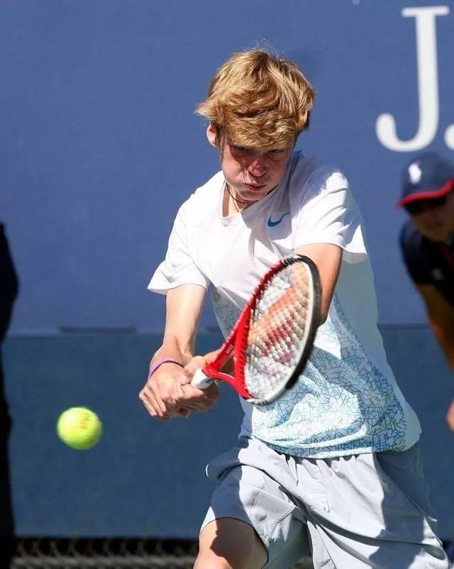 战术调整也 战术调整也