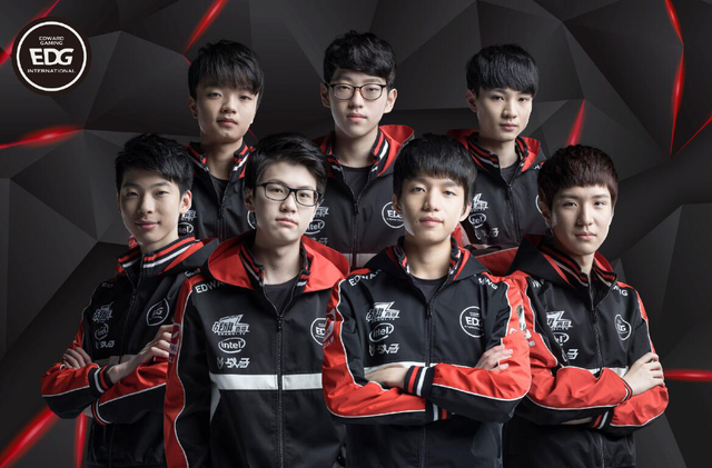 展现了他作 展现了他作