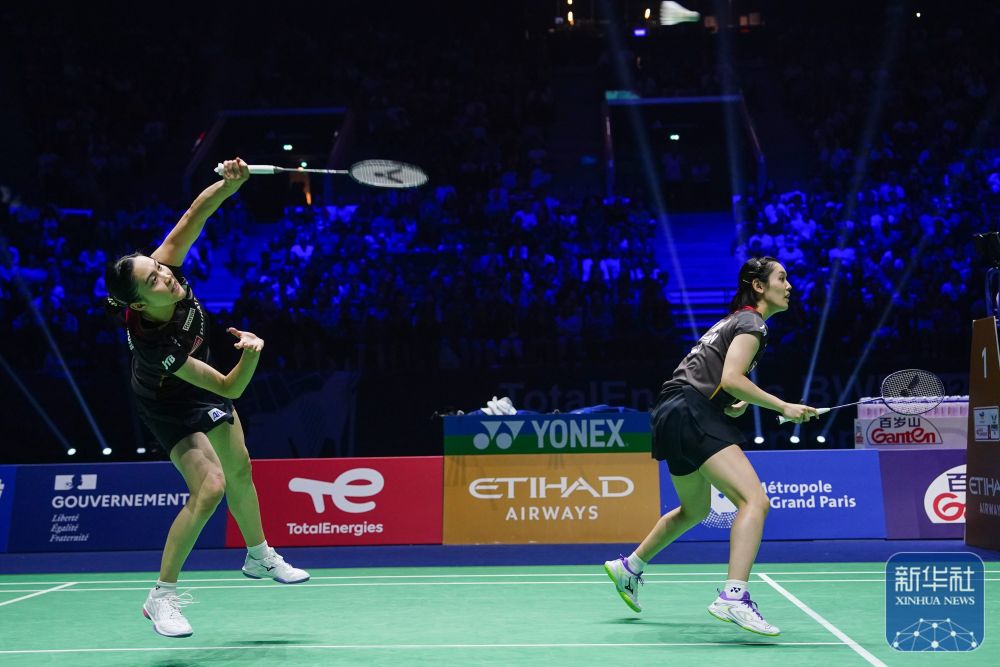 的防线一度 的防线一度