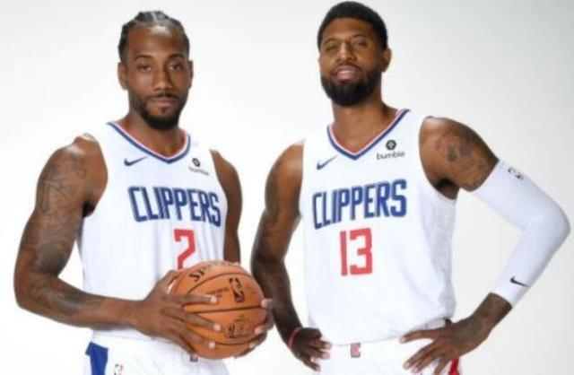 德扑位置：为什么按钮位是盈利之源？（德州扑克位置解析：按钮位为何最赚钱？）