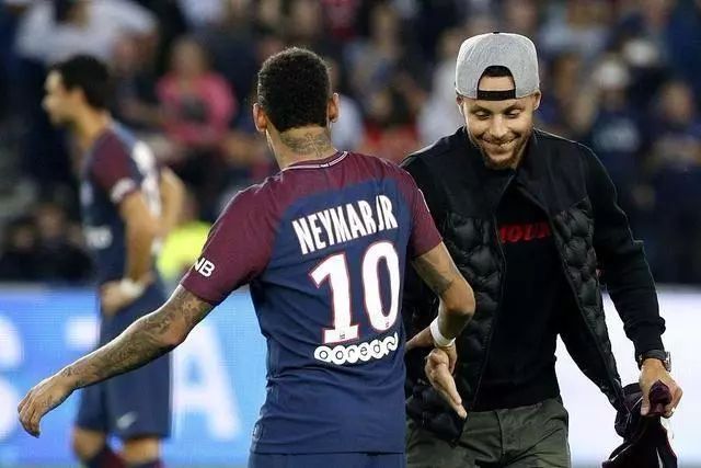 传中变奏 传中变奏