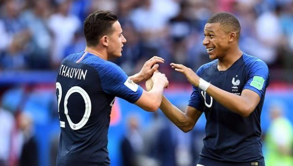 米格尔·卡布瑞拉达成三冠王伟业，终结了棒球界长达 45 年的等待